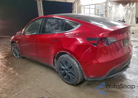 2025 Tesla Model Y z USA, uszkodzony, nr VIN 7SAYGAEE3SF222998